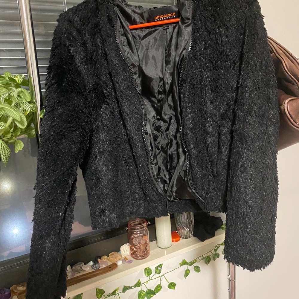 Fuzzy black small jacket